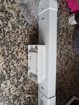 RADIADOR ELECTRICO PARA COLGAR UFESA 1 BARRA