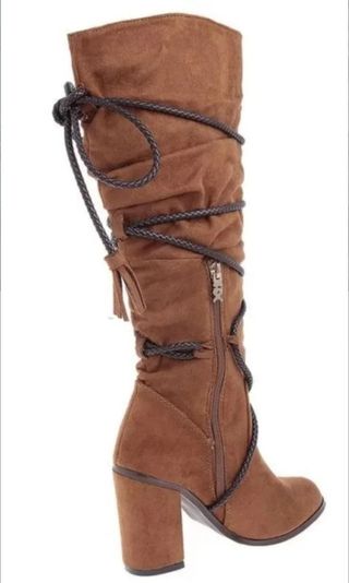 BOTAS ALTAS XTI TALLA 37.
