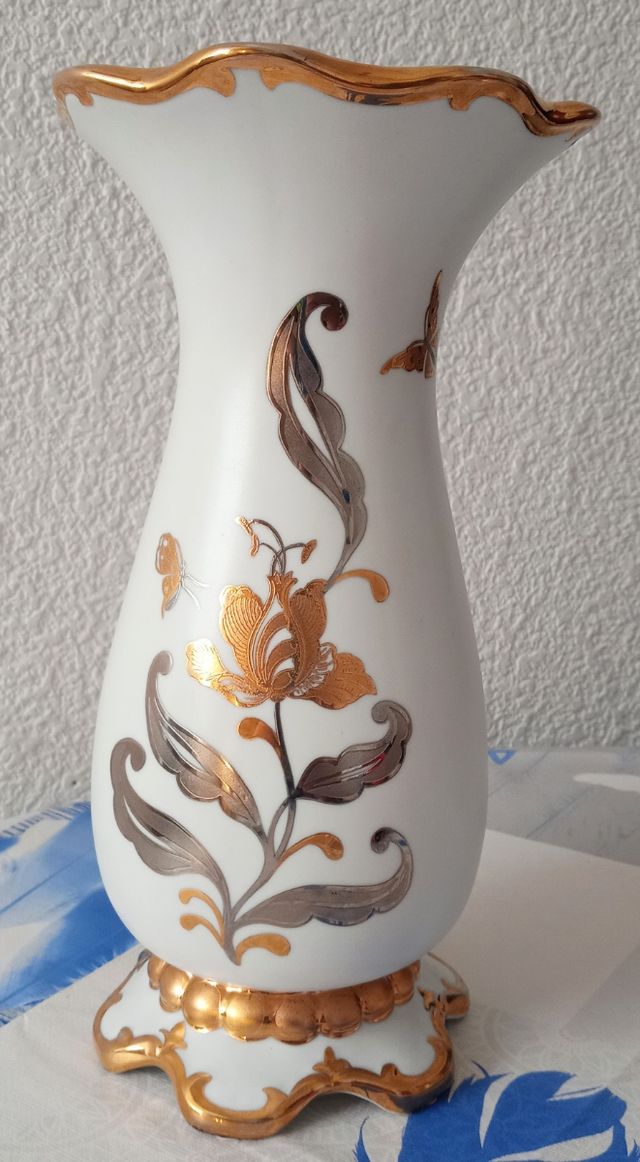 Porcelain vase Bohemia gold and silver