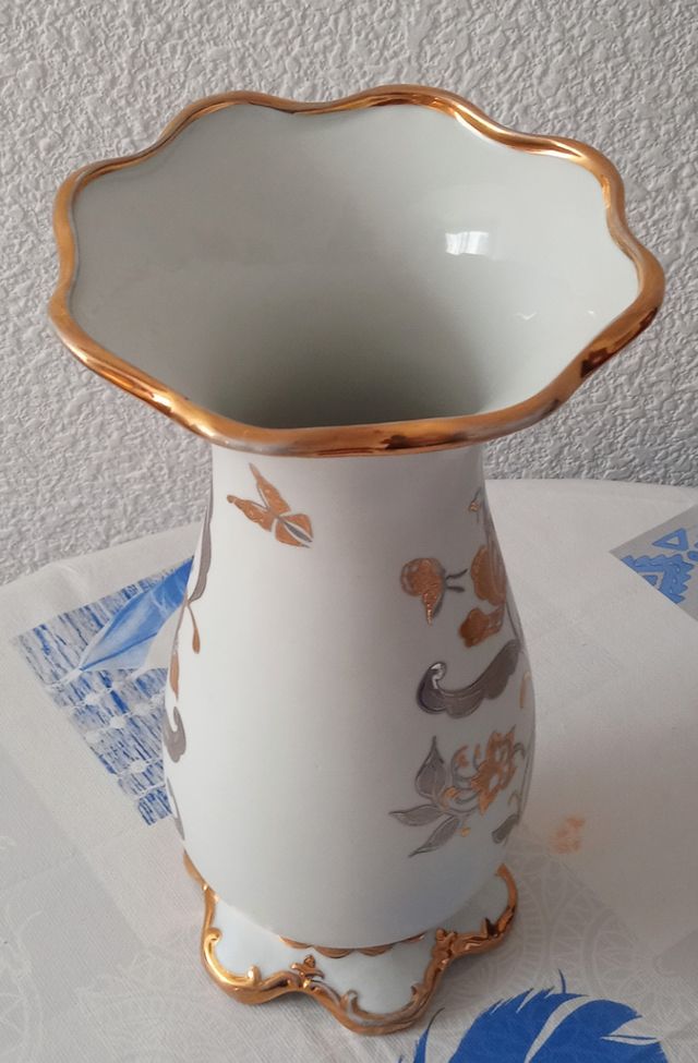 Porcelain vase Bohemia gold and silver