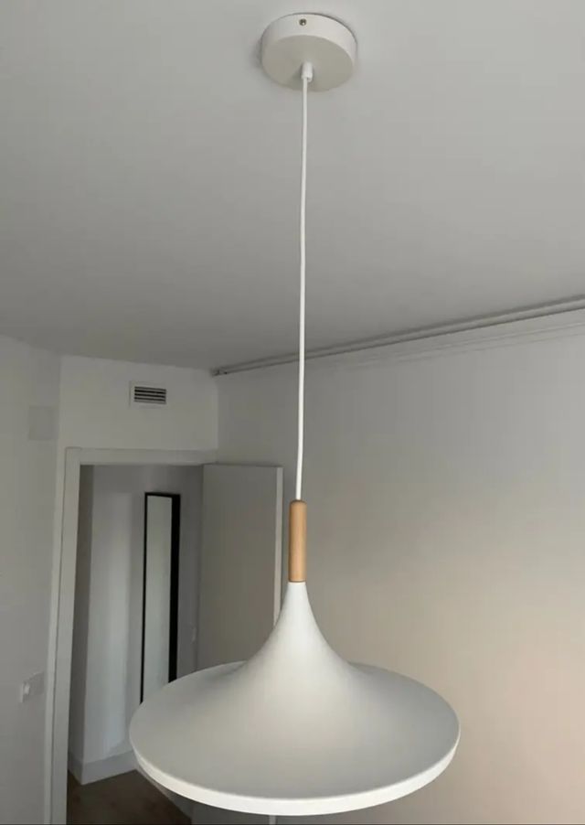 Lámpara estilo nórdico sin estrenar