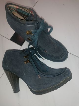 Zapatos tipo mocasin de tacón