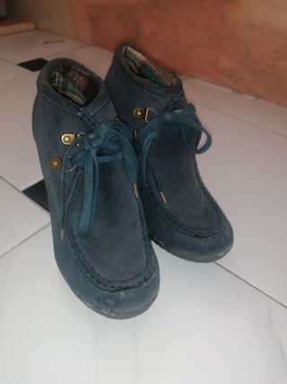 Zapatos tipo mocasin de tacón