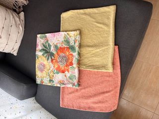 mantas sofa y cojines