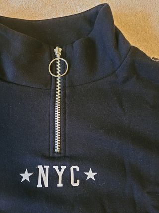 Sudadera crop NYC