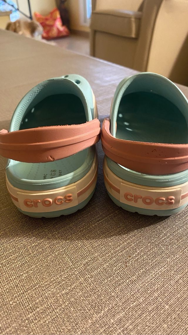 Crocks niña como nuevas
