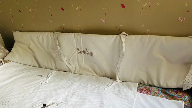 Protector/ chichonera. cuna/cama convertible