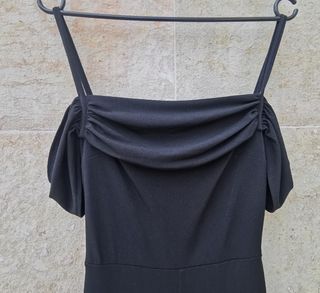 Mono negro de vestir. XS/S