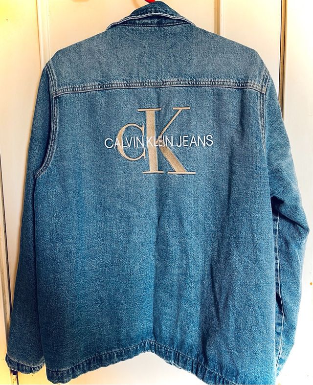 cazadora Calvin Klein