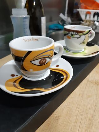 Juego Café 6 tazas + platos a estrenar