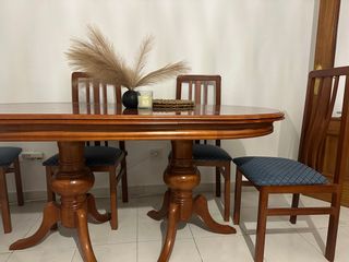 Conjunto Mesa y Sillas Comedor