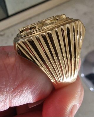 SELLO ORO  18KT DOLARS 33 gr