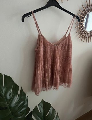 Camiseta de tirantes de encaje