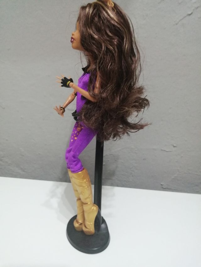 Monster high clawdeen wolf