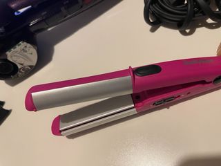 Rizador de pelo y plancha de viaje