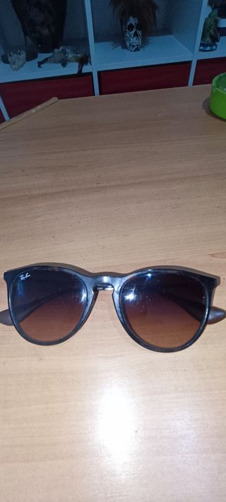 Ray ban