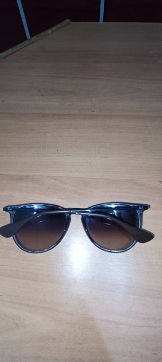 Ray ban