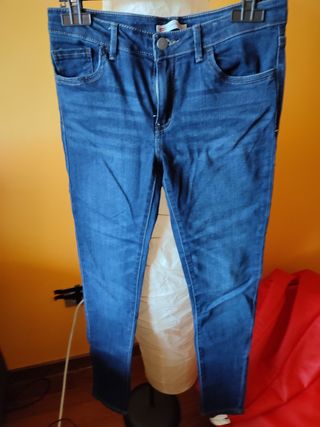 Pantalón vaquero Levis 710