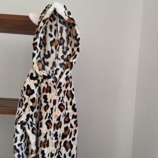 Pijama ou fato para crianças tipo leopardo