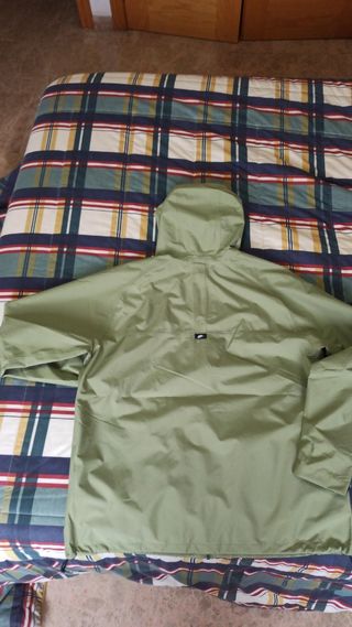 Chaqueta/cortavientos Nike Alligator talla L