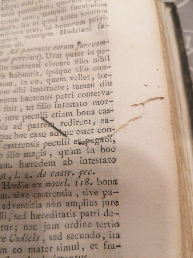 Libro jurídico de 1830.