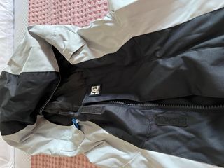 Chaqueta dc  esqui nueva