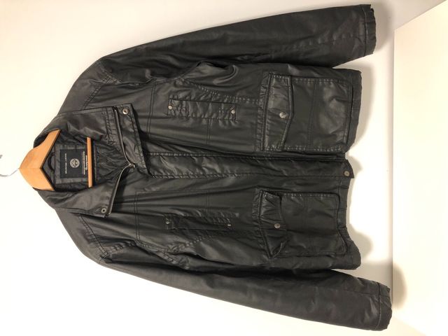 CHAQUETA TIPO BARBOUR