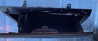 Guantera BMW E90 2007