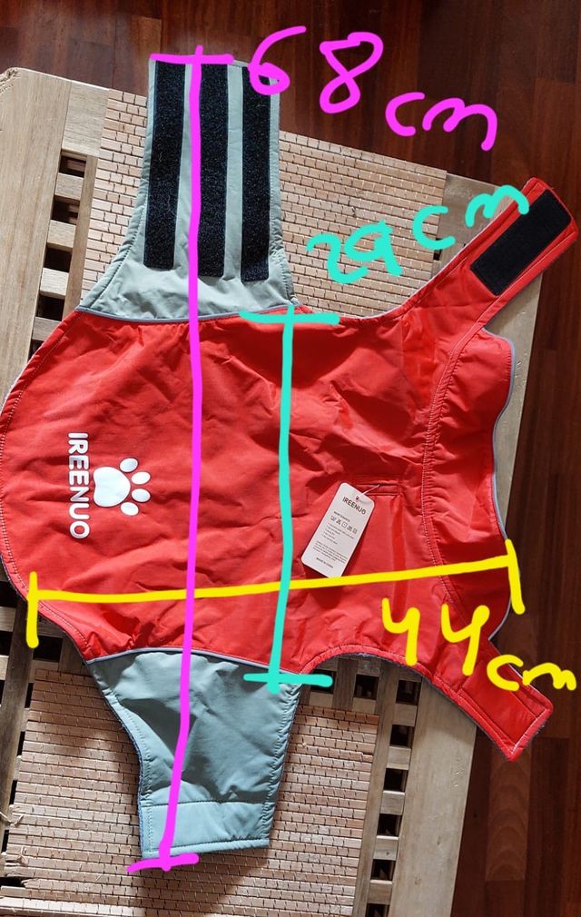 Abrigo para perro. Talla S. A estrenar.