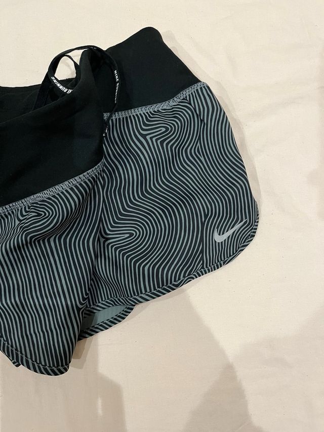 women running short(Nike,Dri-fit)