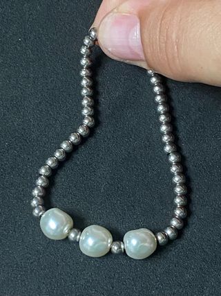 Pulsera con perlas cultivadas en acero inoxidable