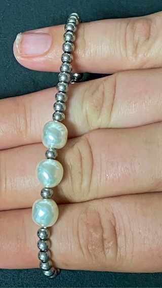 Pulsera con perlas cultivadas en acero inoxidable