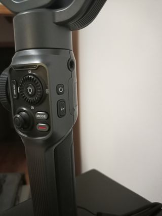 Gimbal Zhiyun Smooth 5 Combo