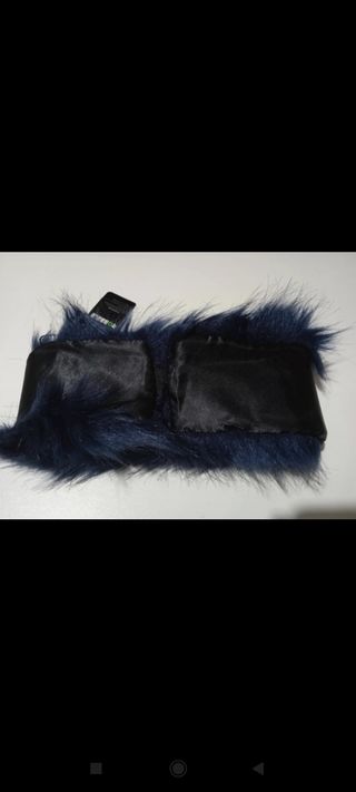 Collo di pelliccia sintetica blu donna