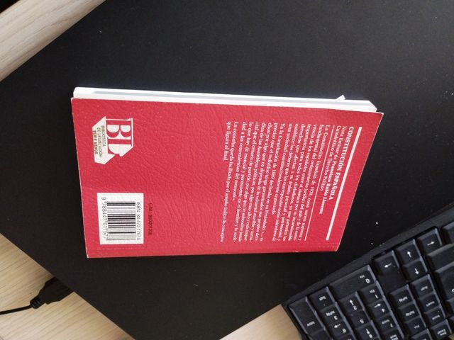 Libro Constitución española