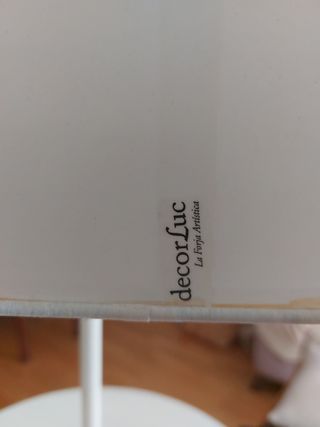 Lámpara de pie estilo colonial