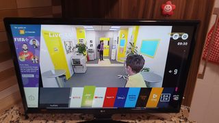 Smart TV Monitor LG 24MT49S-PZ