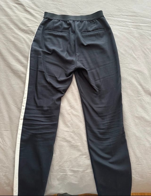 pantalón chino Zara