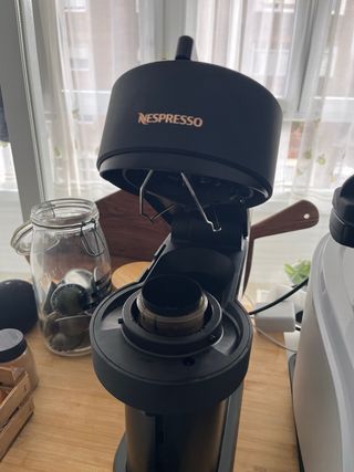 cafetera nespresso vertuo next