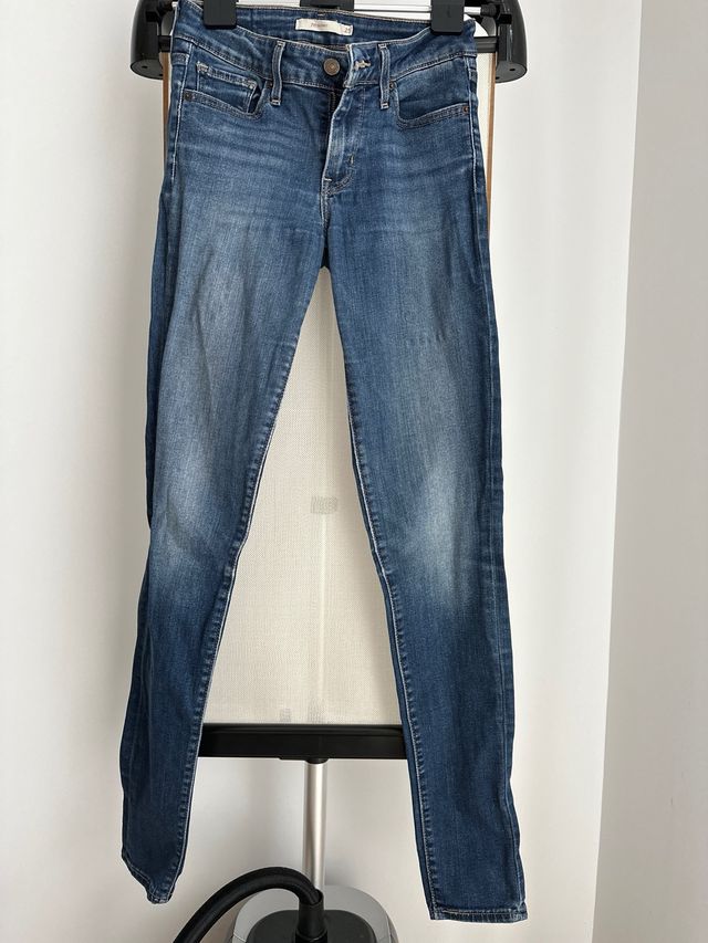 pantalón vaquero Levis