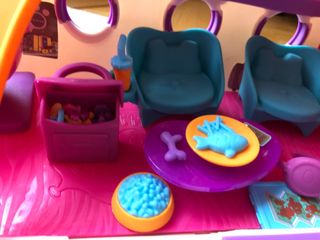 Avión de juguete muñecos