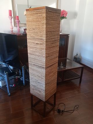 Lámpara de pie Banak