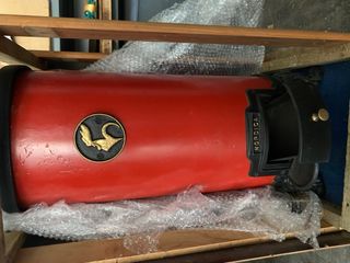 Preciosa Estufa pellet o leña Nordica.