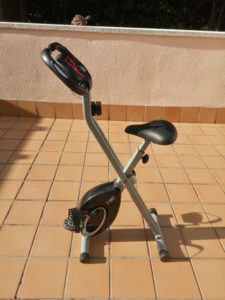BICICLETA ESTÁTICA