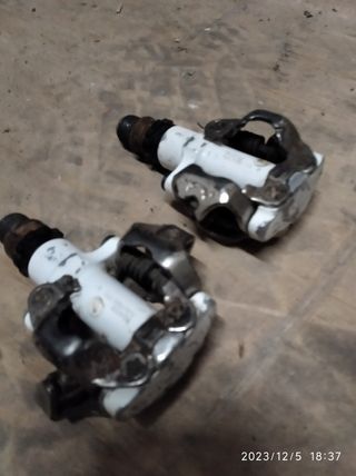 Pedales Shimano