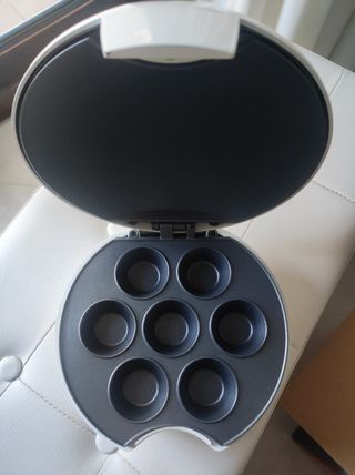 Piastra Cup Cake Maker Gourmet by Keenox - Nuova