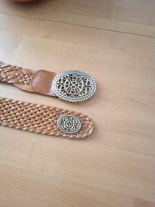 Cinturón de piel auténtica trenzado