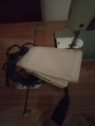 Máquina de coser eléctrica  VicZZ-S. Últimos días.