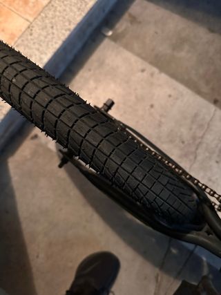 Bicicleta Bmx btwin 20 pulgadas en perfecto estado