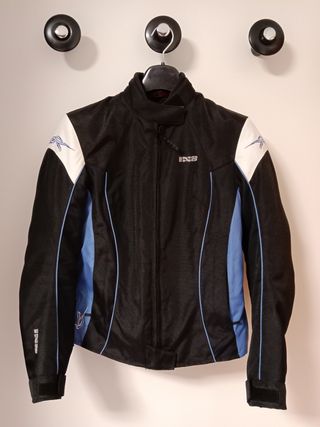 EQUIPAMIENTO COMPLETO MOTO MUJER USADO DOS VECES